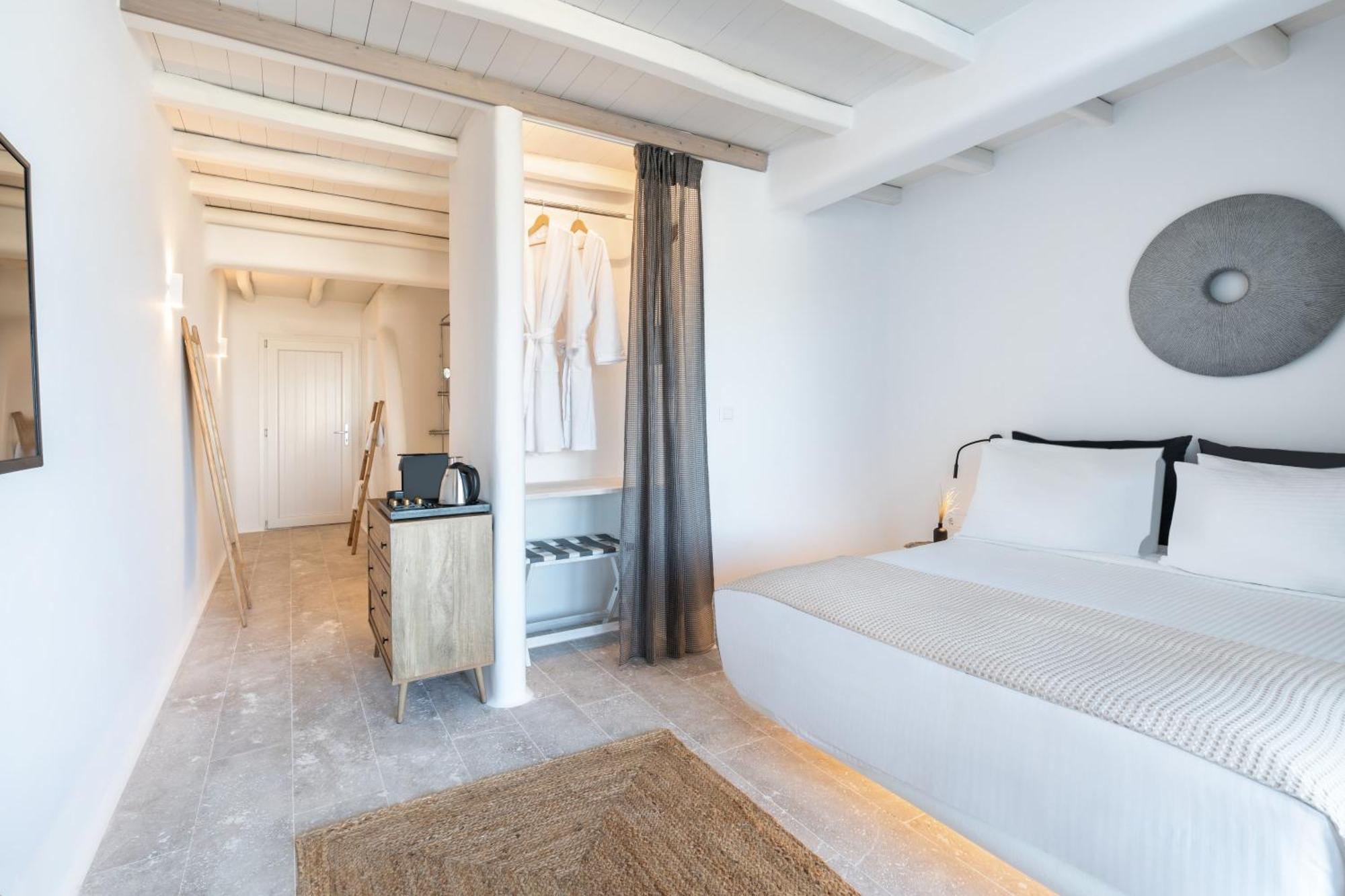 White Stone Mykonos Hotel Agios Ioannis Diakoftis Exterior photo